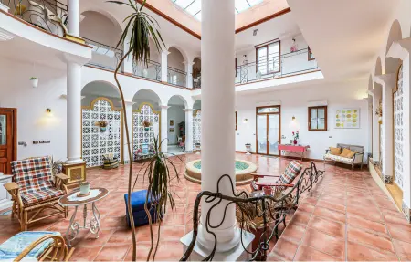Manoir avec atrium, piscine privée pour 17 personnes : photo 14