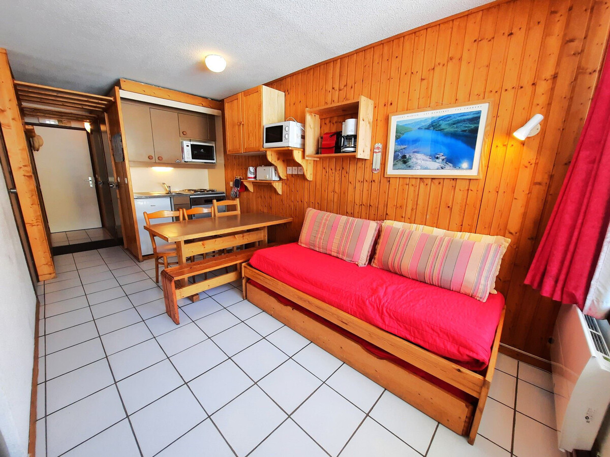 Studio cabine 4 pers, balcon, vue pistes aux Menuires - Photo 2