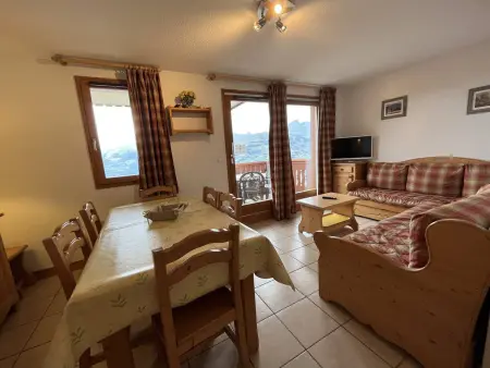 Location appartement à Peisey Vallandry, Appartement cosy 3 pièces, 6 pers, balcon, proche pistes et centre, animaux admis