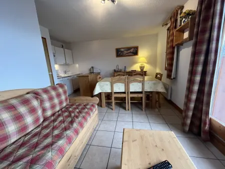 Appartement cosy 3 pièces, 6 pers, balcon, proche pistes et centre, animaux admis - Photo 5