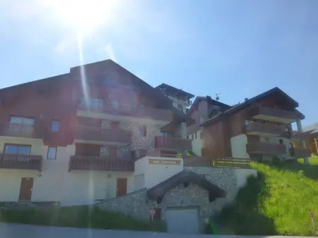 Appartement cosy 3 pièces, 6 pers, balcon, proche pistes et centre, animaux admis - Photo 11