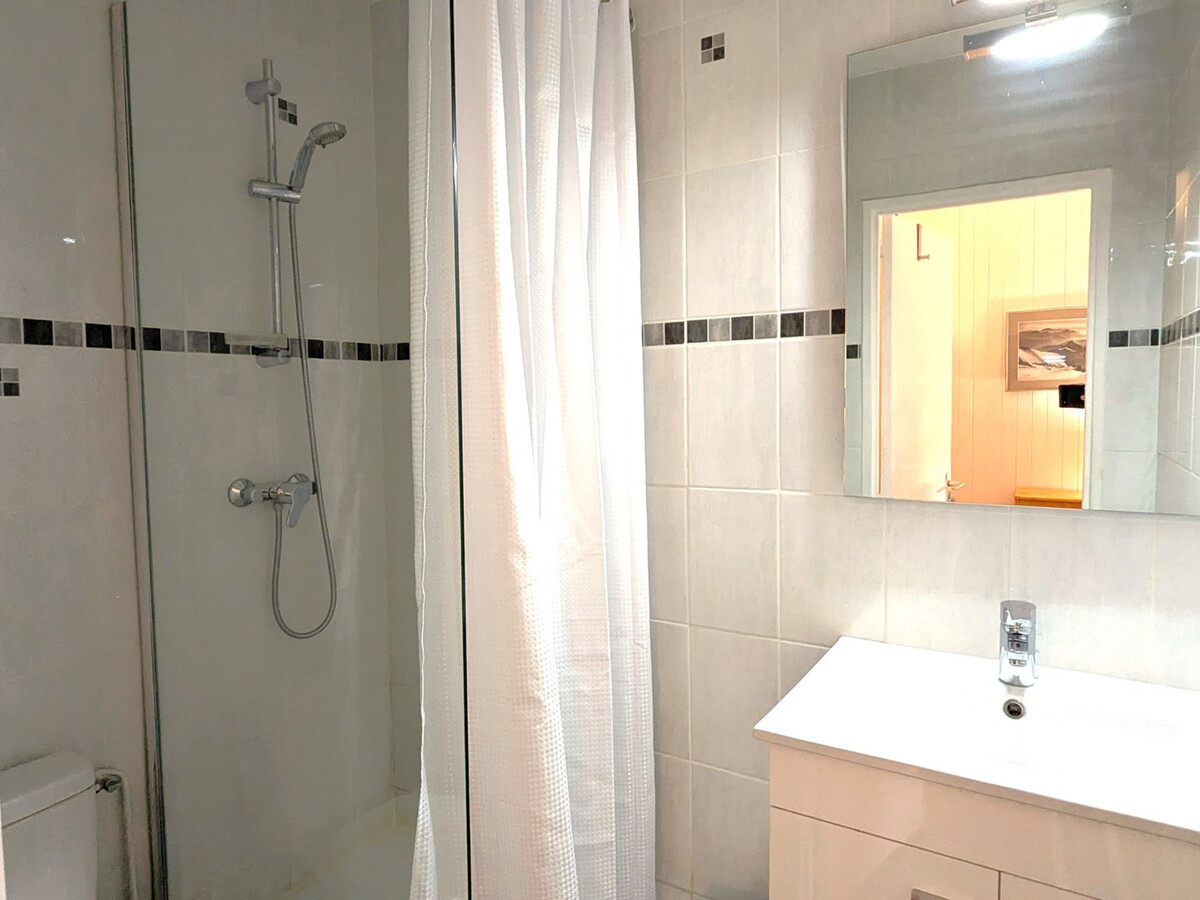 Studio 16 m² balcon sud à 250 m des pistes - Photo 6
