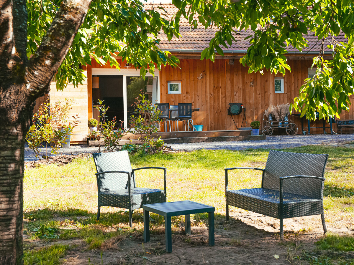 Gîte forêt avec piscine et terrasse à Saint-Rémy - Photo 10