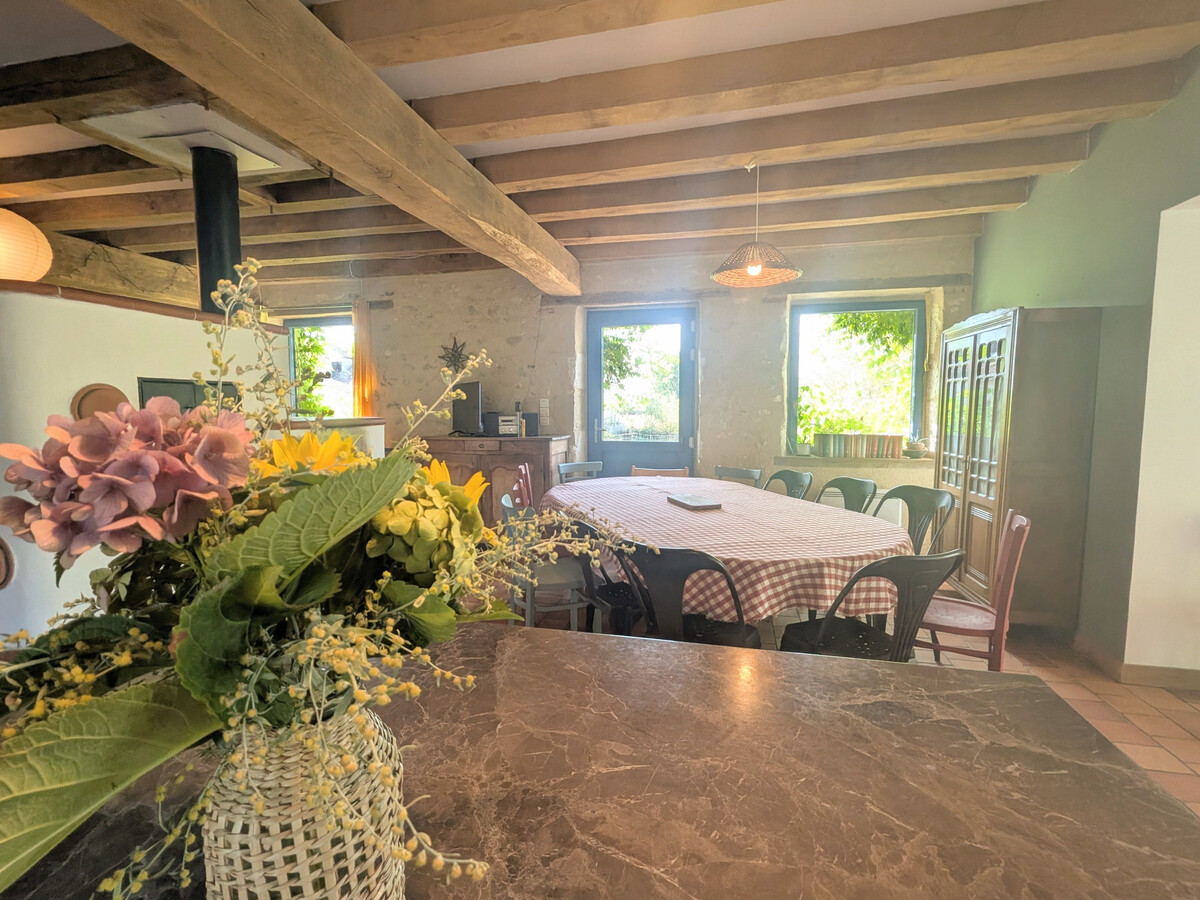 Deux maisons berrichonnes pour 16 personnes à Thenay - Photo 6