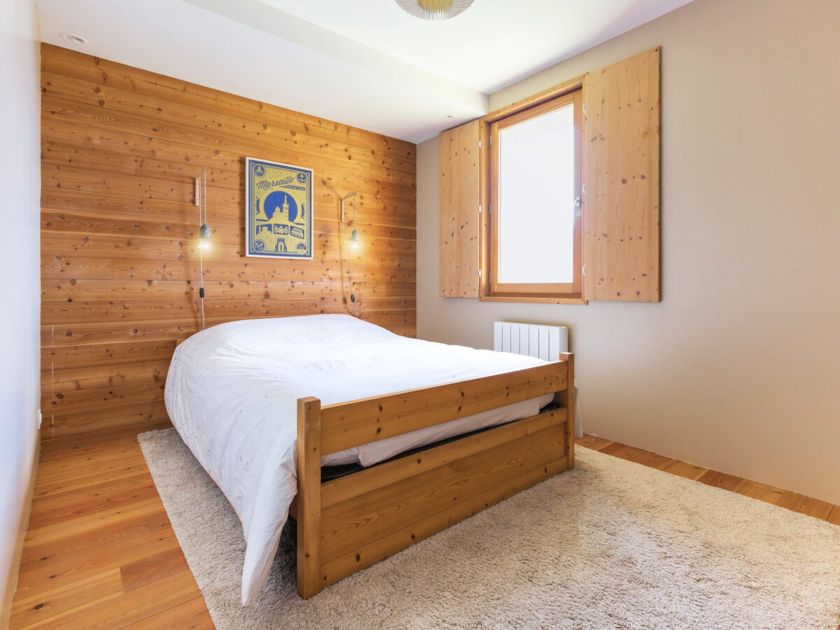Chalet 4 chambres Vars avec vue montagne et parking - Photo 9
