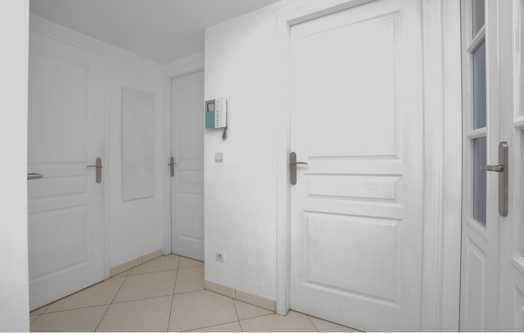 Appartement Juan-les-Pins, balcon et piscine commune - Photo 16