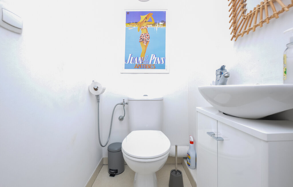 Appartement Juan-les-Pins, balcon et piscine commune - Photo 17