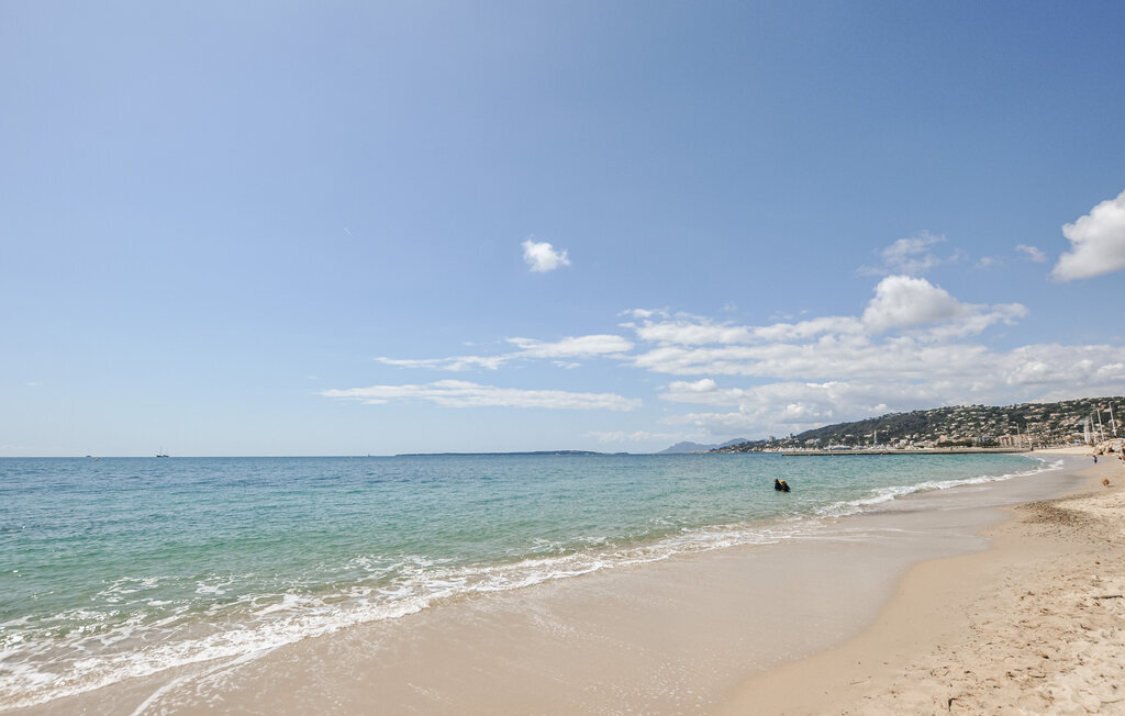 Appartement Juan-les-Pins, balcon et piscine commune - Photo 20
