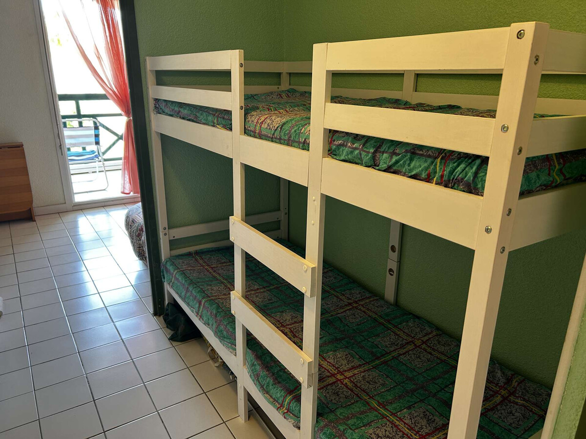 Appart 2 pièces vue lac à Port Camargue, piscine et parking - Photo 13