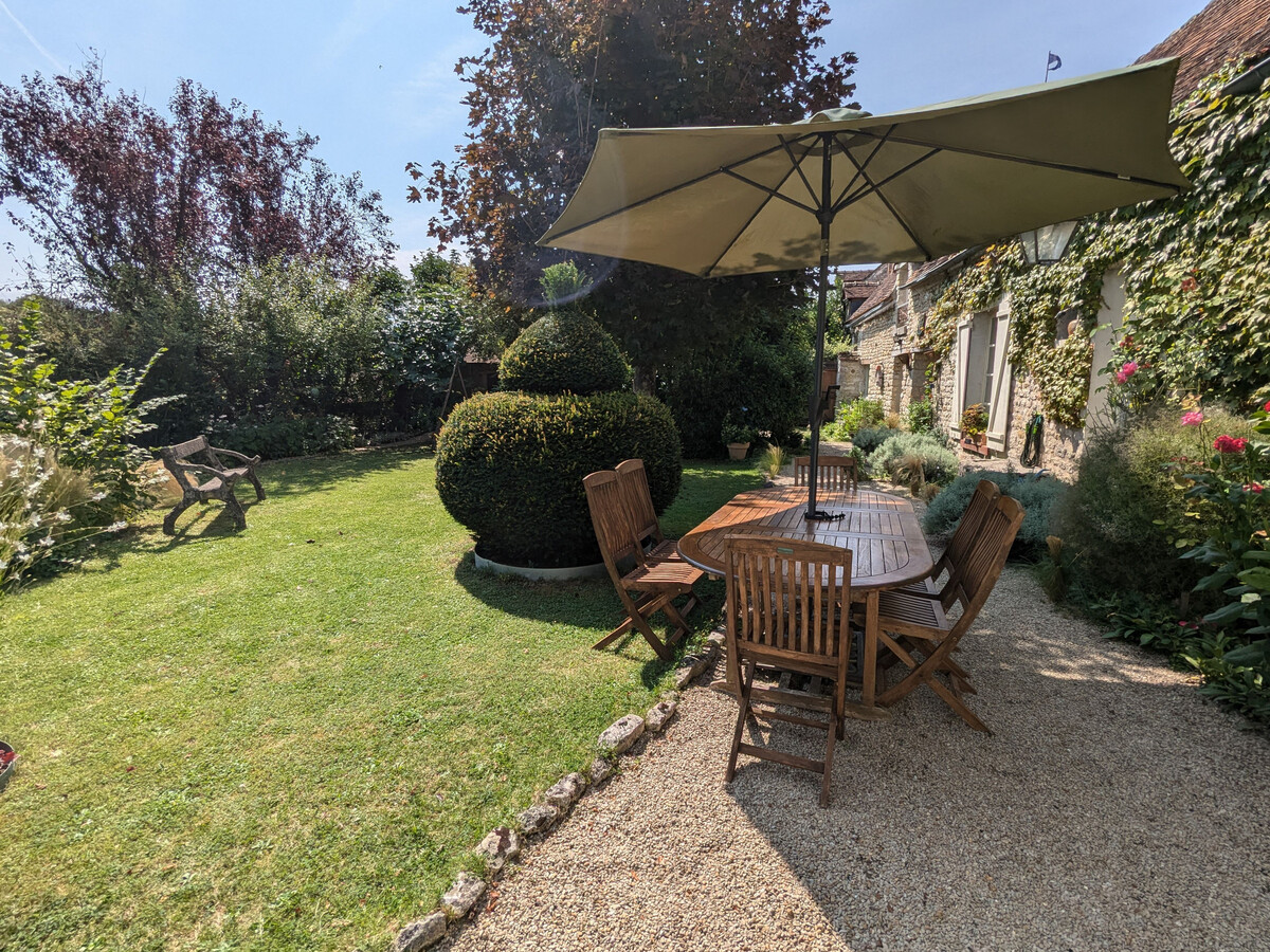 Gîte XVIIIe siècle avec jardin suspendu sur les remparts - Photo 32