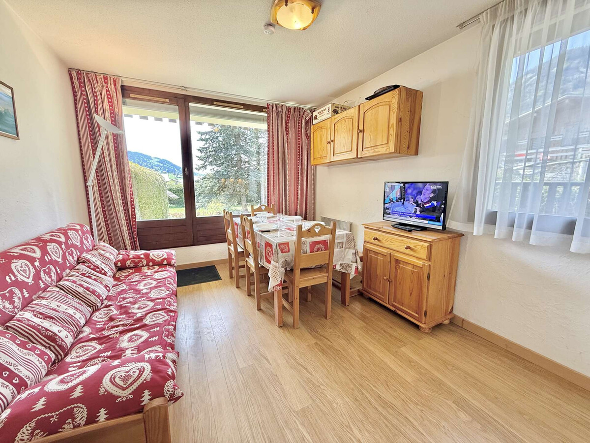 Appartement 3 pièces, terrasse, parking à 900m des pistes - Photo 1