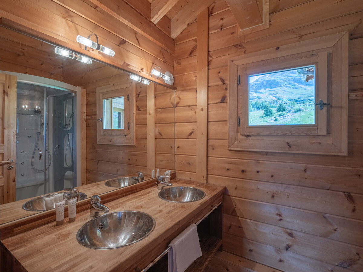 Chalet 178m² pieds des pistes avec salle de jeux et hammam - Photo 10