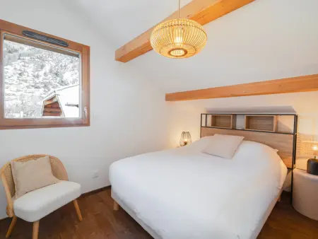 Appartement neuf avec terrasse et parking à Le Monêtier-les-Bains : photo 8