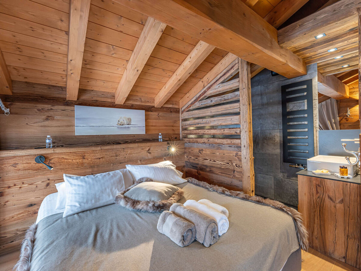 Chalet 176m² skis aux pieds, jacuzzi et sauna - Photo 6