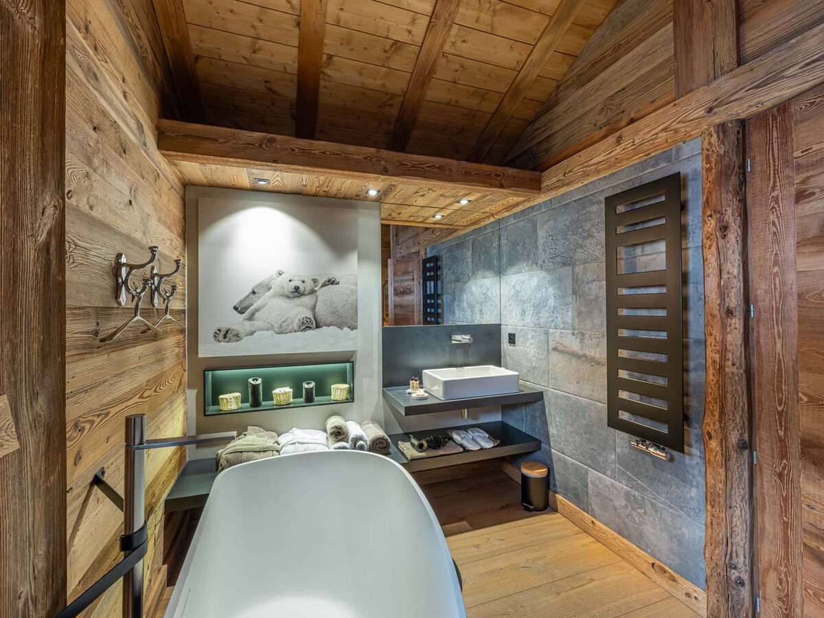 Chalet 176m² skis aux pieds, jacuzzi et sauna - Photo 9