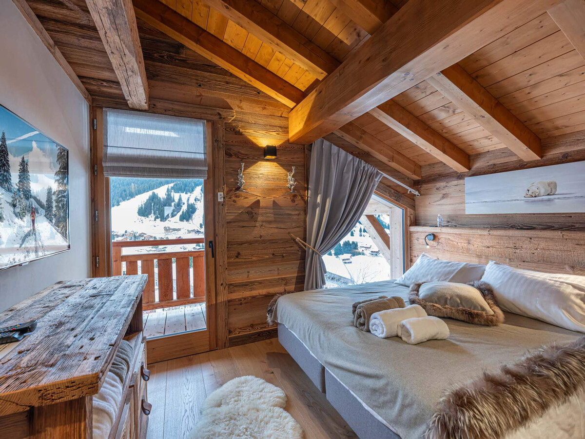 Chalet 176m² skis aux pieds, jacuzzi et sauna - Photo 10