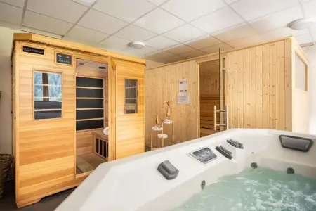 Location appartement à Peisey Nancroix, Chalet à Paradiski avec spa et vue