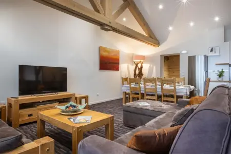 Location appartement à Peisey Nancroix, Chalet à Paradiski avec spa et vue sur vallée