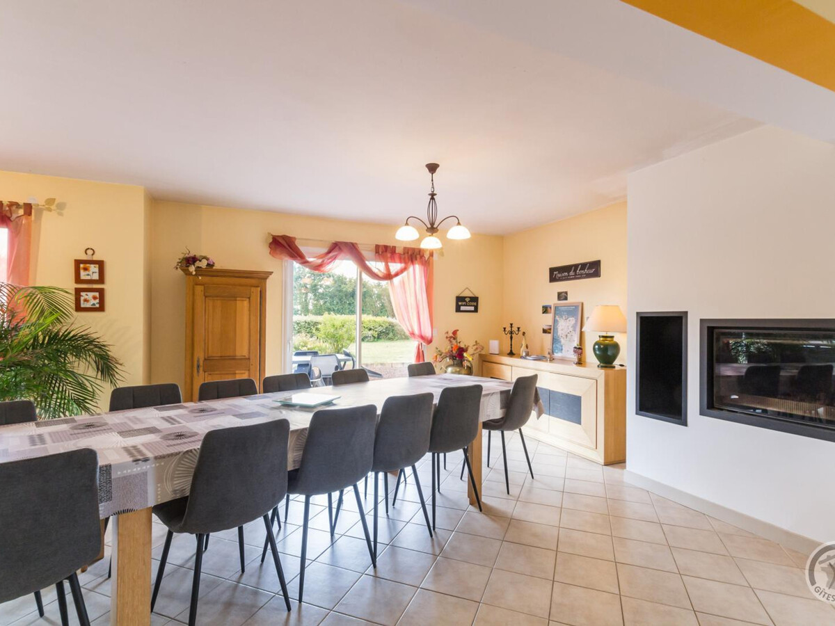 Gîte 12 personnes avec jardin clos et salle de jeux - Photo 4
