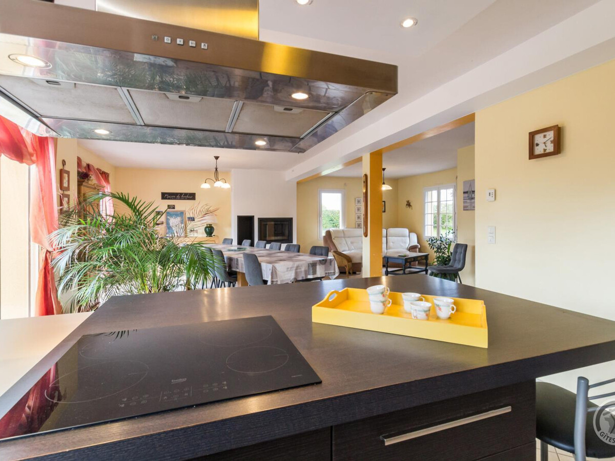 Gîte 12 personnes avec jardin clos et salle de jeux - Photo 7
