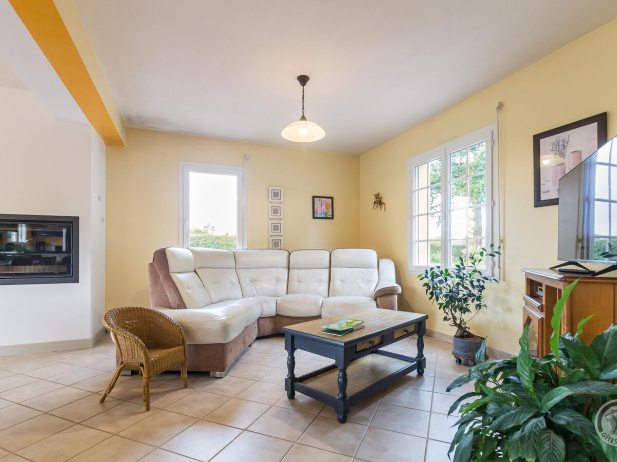 Gîte 12 personnes avec jardin clos et salle de jeux - Photo 8