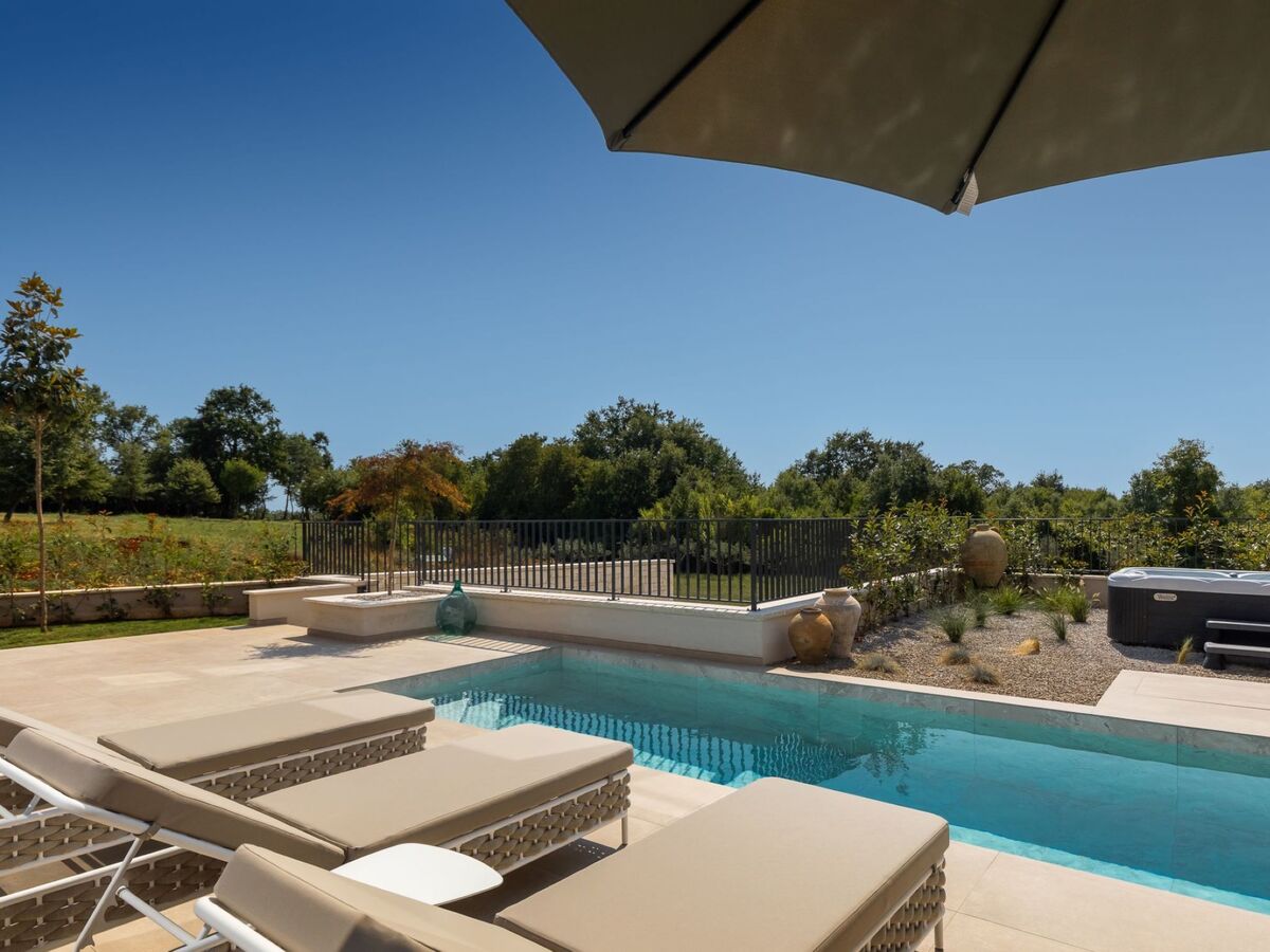 Maison Tia 2 : piscine chauffée privée à Poreč - Photo 16