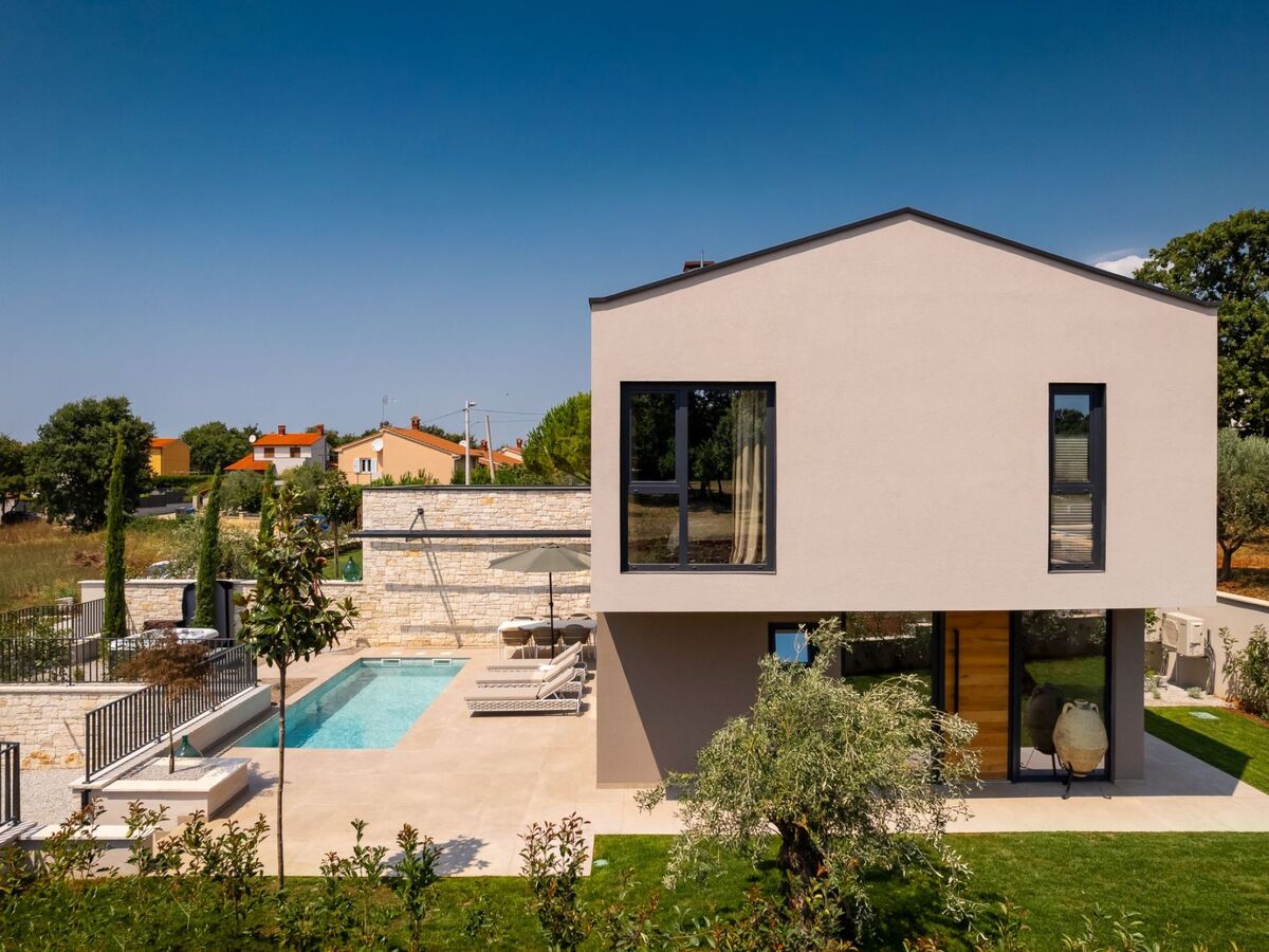 Maison Tia 2 : piscine chauffée privée à Poreč - Photo 29