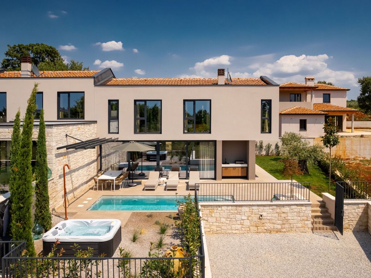Maison Tia 2 : piscine chauffée privée à Poreč - Photo 49