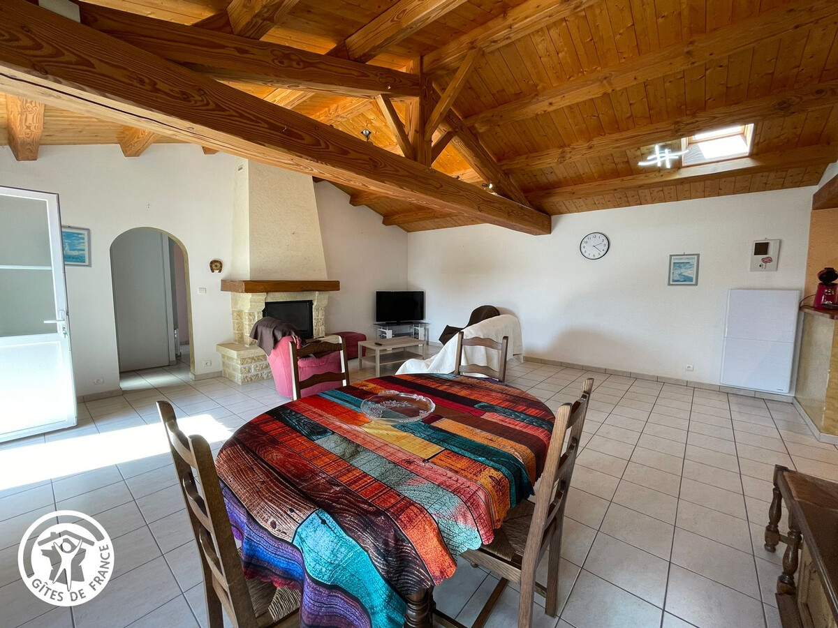 Gîte en lisière de forêt, 900m de plage à Barbâtre - Photo 3