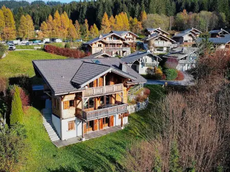 Chalet 6 chambres pour 12 pers avec cheminée et WiFi, vue montagnes - Photo 14