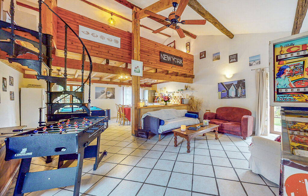 Maison charentaise avec piscine privée à Rioux - Photo 19