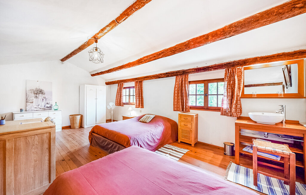 Maison charentaise avec piscine privée à Rioux - Photo 24