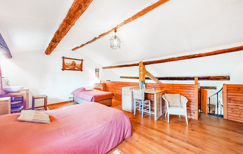 Maison charentaise avec piscine privée à Rioux - Photo 25