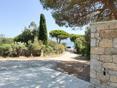 Villa en pierre avec piscine privée à 100 m de la plage, Olmeto : photo 24