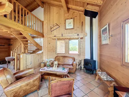 Chalet individuel avec garage, terrasse, buanderie et cuisine équipée - Photo 4