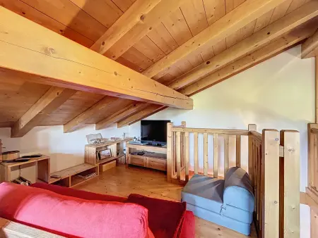 Chalet individuel avec garage, terrasse, buanderie et cuisine équipée - Photo 10