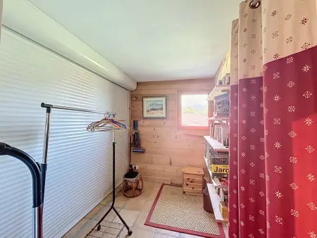 Chalet individuel avec garage, terrasse, buanderie et cuisine équipée - Photo 21