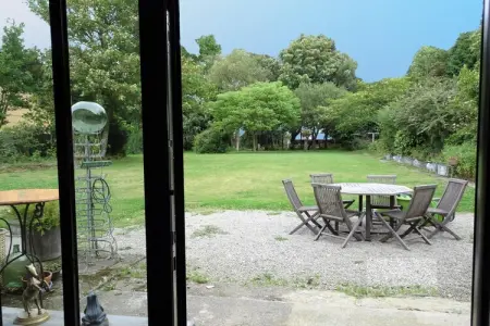 Maison de campagne rénovée avec terrain 4000m² à Canville : photo 5