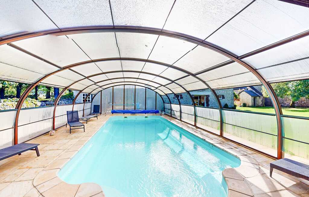 Maison 11 pers. avec piscine chauffée à Rubercy - Photo 1