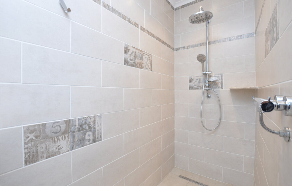 Maison 6 pers. avec piscine privée à Villecroze - Photo 24