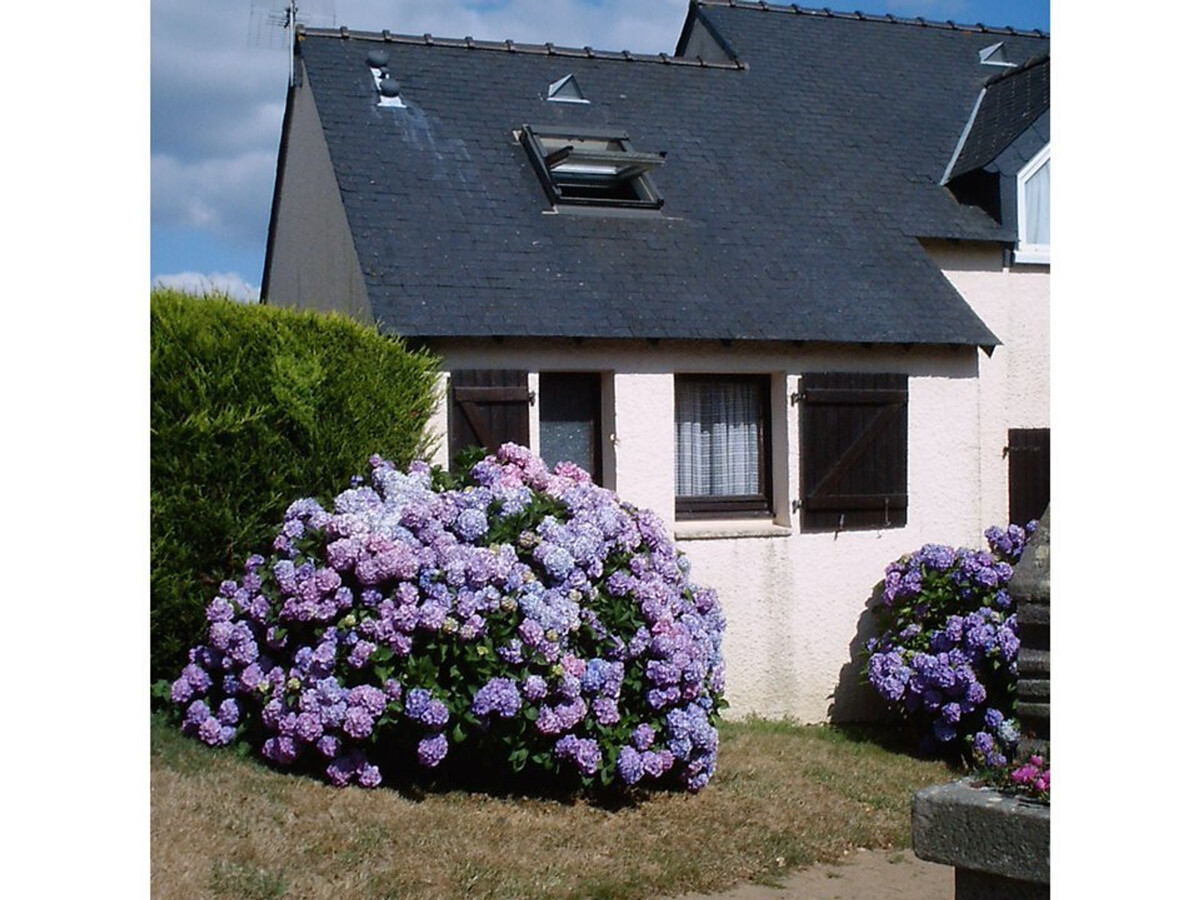 Maisonnette 2 chambres avec véranda, piscine chauffée à Guidel - Photo 2
