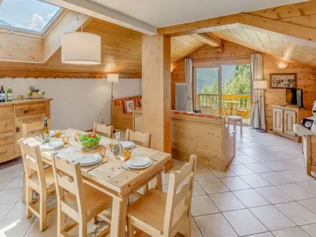 Location appartement à Champagny en Vanoise, Appartement Duplex 8 pers, 3 ch, wifi, parking