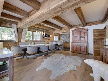 Chalet 6 chambres skis aux pieds, piscine et sauna : photo 3
