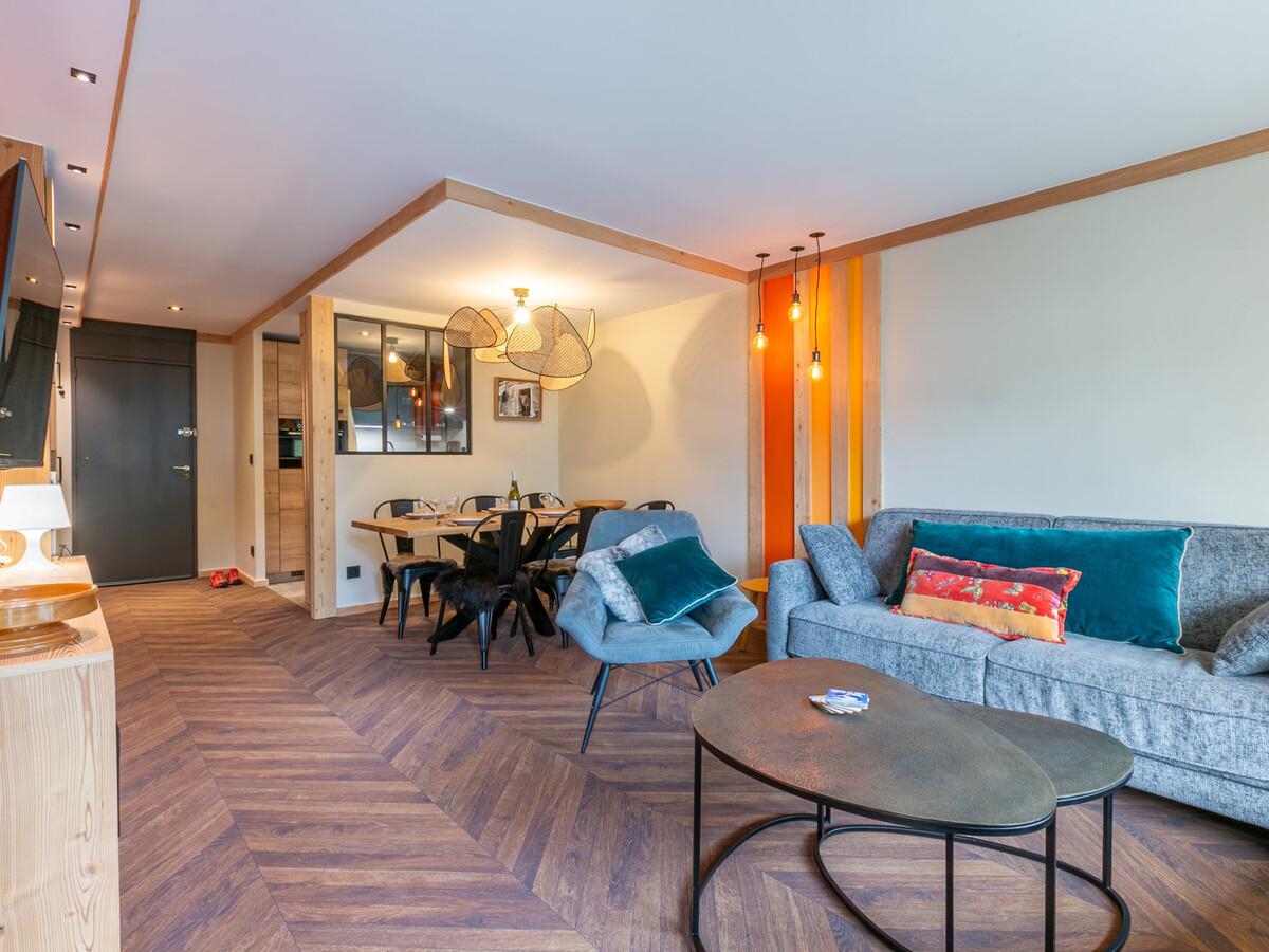 3 pièces rénové 48m² balcon Sud à Val-d'Isère - Photo 2