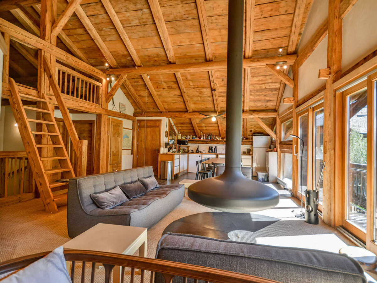 Chalet moderne 10 pers près des pistes avec parking et WIFI - Photo 1