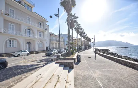 Location appartement à Santa Maria di Castell