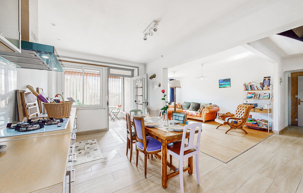 Maison 6 pers. au Vieux-Bourg, jardin ensoleillé - Photo 2