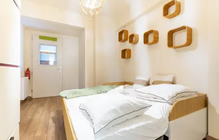 Maison de ville 4 chambres avec jardin privé à Nantes : photo 17