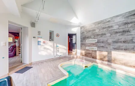 Maison 7 pers. avec piscine couverte chauffée à Moëlan : photo 10
