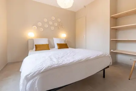 Maison de gare rénovée avec roulotte et piscine à Hautefort : photo 21